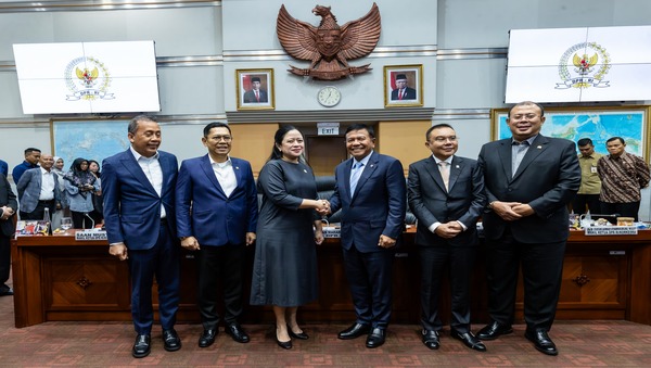 Puan Ungkap Pesan DPR ke Herindra: Jaga Stabilitas Negara dan BIN Bekerja Netral     